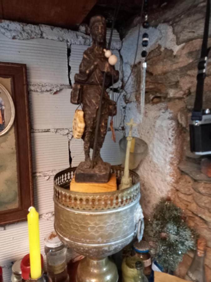 El Bordon De La Casa Batallon Sarria Eksteriør billede