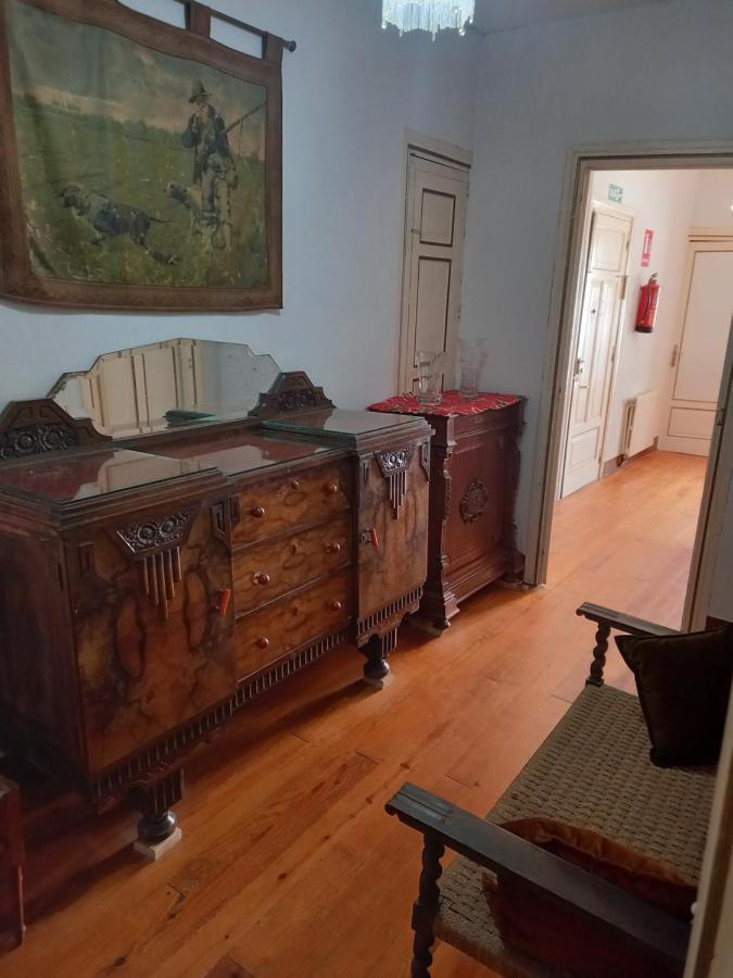 El Bordon De La Casa Batallon Sarria Eksteriør billede