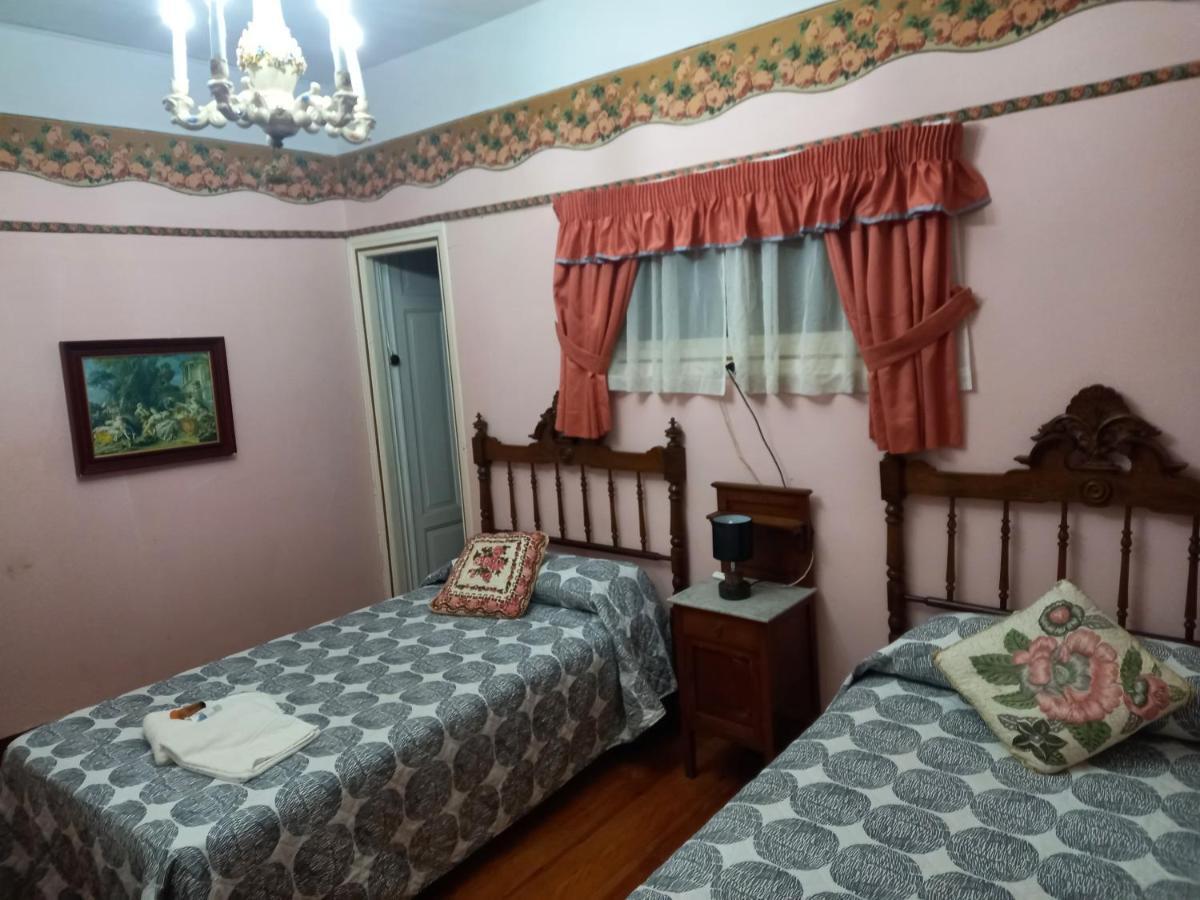 El Bordon De La Casa Batallon Sarria Eksteriør billede
