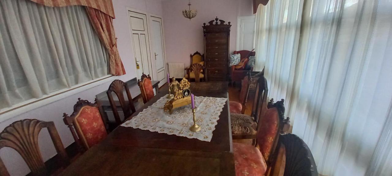 El Bordon De La Casa Batallon Sarria Eksteriør billede